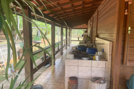 Chácara à venda com 3 quartos, sendo 1 suíte, no Centro, Araçoiaba da Serra, SP