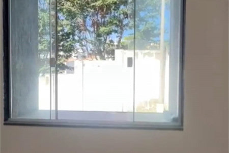 Casa à venda com 4 quartos, sendo 2 suítes, no condomínio Residencial Green Ville, Rio de Janeiro - RJ