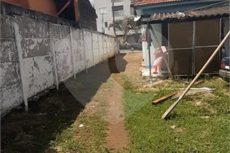 Casa à venda com 3 quartos em Alvinópolis, Atibaia, SP