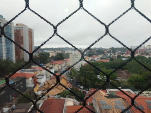 Apartamento à venda com 2 quartos, sendo 1 suíte,  em Morumbi, São Paulo, SP
