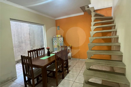 Casa à venda com 2 quartos em Jardim Rubi, Mogi das Cruzes, SP