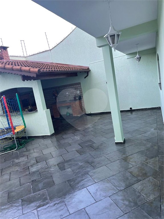 Casa à venda com 3 quartos, sendo 1 suíte,  em Vila Curuçá, São Paulo, SP
