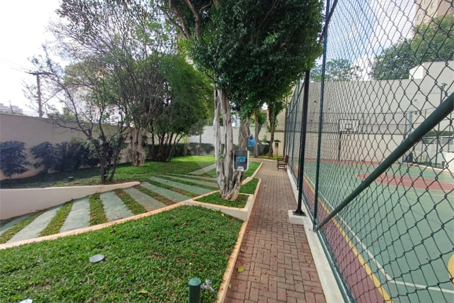 Apartamento à venda com 3 suítes em Santa Teresinha, São Paulo, SP
