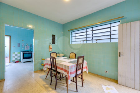 Casa à venda com 5 quartos, sendo 2 suítes, em Alto da Boa Vista, São Paulo, SP