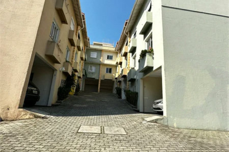 Casa à venda com 3 quartos, sendo 1 suíte,  em Jardim Caboré, São Paulo, SP