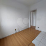 Apartamento à venda com 2 quartos em Vila Anastácio, São Paulo, SP