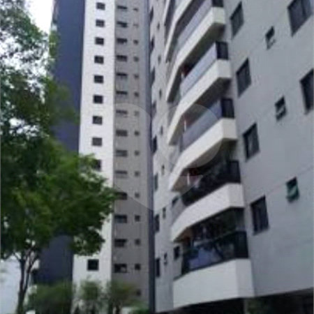 Apartamento à venda com 3 quartos, sendo 1 suíte, em Santo Amaro, São Paulo, SP