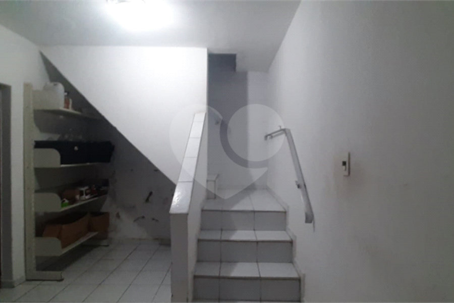 Sobrado à venda com 5 quartos, sendo 1 suíte,  em Vila Rosália, Guarulhos, SP