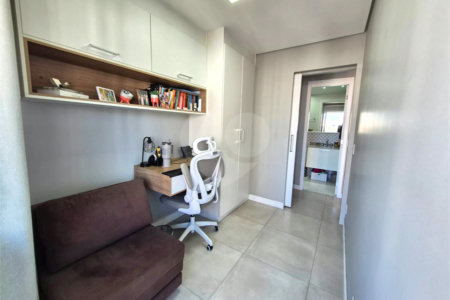 Apartamento à venda com 2 quartos, sendo 1 suíte, em Chácara Santo Antônio, São Paulo, SP