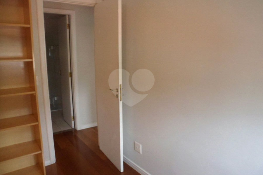 Apartamento à venda com 3 quartos, sendo 1 suíte, em Santana, São Paulo, SP