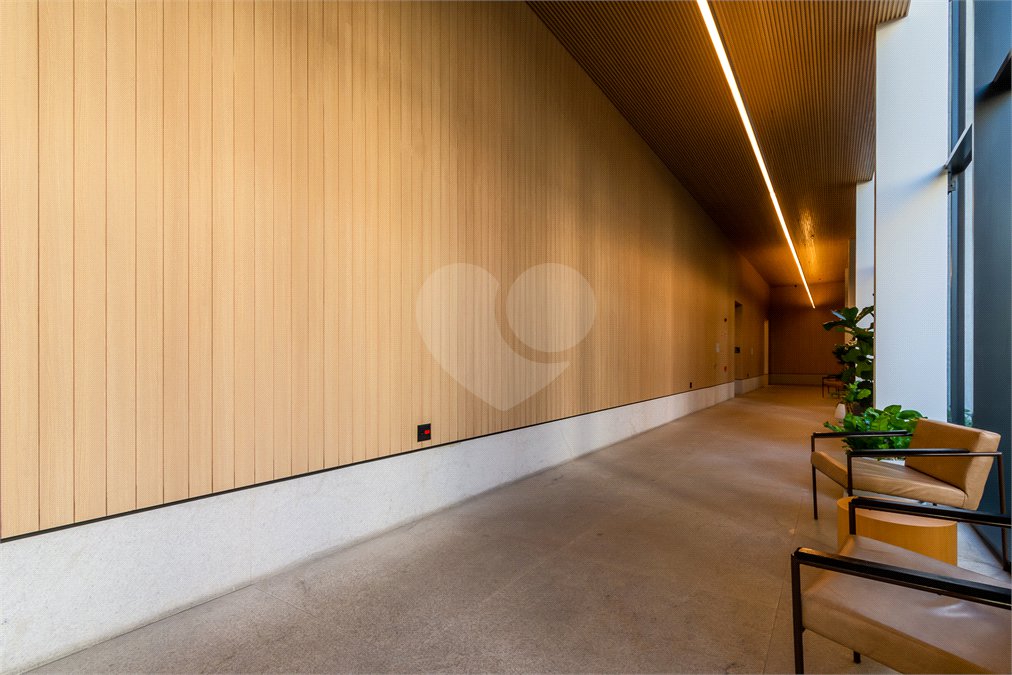 Apartamento à venda com 3 suítes em Pinheiros, São Paulo, SP