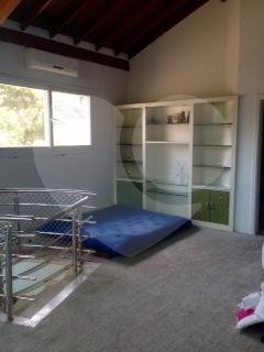Sobrado à venda com 4 quartos, sendo 2 suítes, em Alpes da Cantareira, Mairiporã, SP
