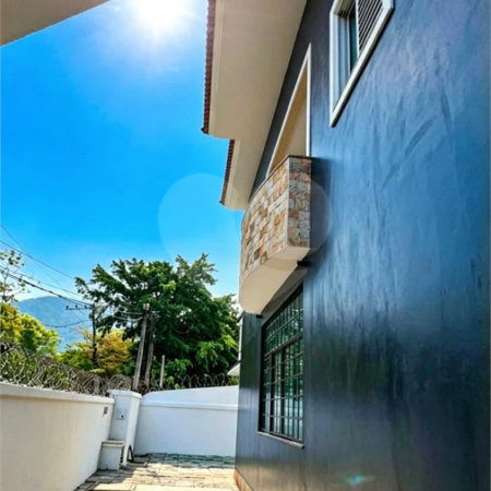 Casa à venda com 3 quartos, sendo 1 suíte, em Vargem Pequena, Rio de Janeiro, RJ