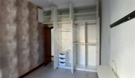 Apartamento à venda ou para alugar com 2 quartos em Maracanã, Rio de Janeiro, RJ