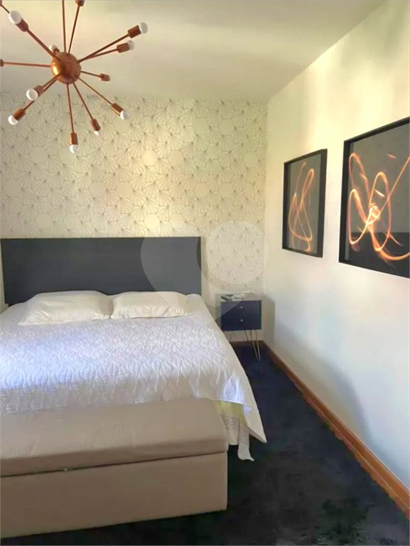Casa à venda com 3 quartos, sendo 1 suíte,  no condomínio Villas de São Francisco I, São Paulo - SP