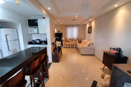 Casa em condomínio à venda com 3 quartos, sendo 1 suíte, em Vila Haro, Sorocaba, SP