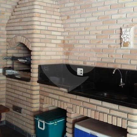 Sobrado à venda com 3 suítes em Chora Menino, São Paulo, SP