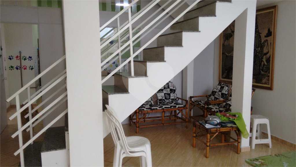 Casa à venda com 3 quartos, sendo 1 suíte,  em Mogi Moderno, Mogi das Cruzes, SP
