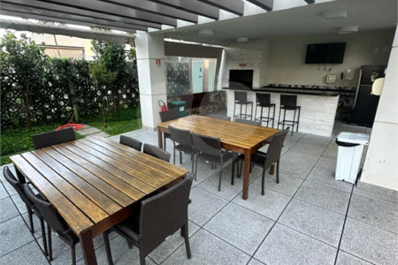 Apartamento à venda no bairro Vila Regente Feijó com 165 m² de área útil construída, com 3 dormitórios, sendo 3 suítes,Mobiliado com 3 Suítes 3 Vagas no Araribá Home Resort