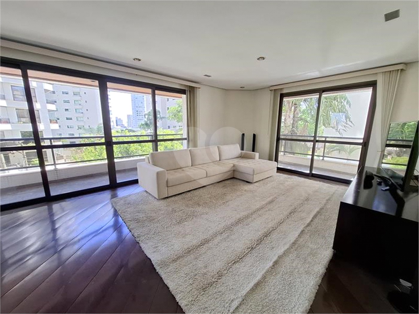 Apartamento, a venda, com 300m² de área privativa, 4 suítes, 4 vagas - Santana / SP