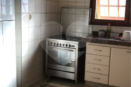 Casa Térrea no Condomínio Vila Pinhal Do Broa