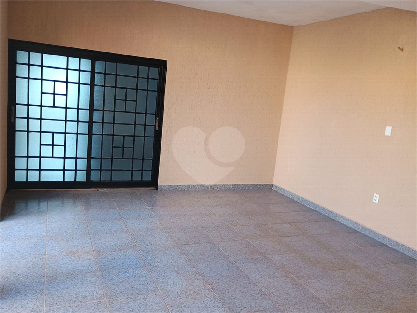 Casa à venda com 5 quartos, sendo 1 suíte, em Residencial e Comercial Palmares, Ribeirão Preto, SP
