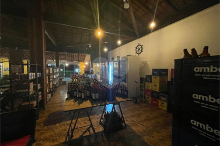 Sobrado à venda com 2 quartos, sendo 1 suíte, em Estância Balneária Hawai, Caraguatatuba, SP