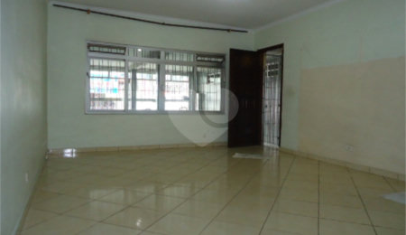 Sobrado à venda com 3 quartos em Jardim Peri, São Paulo, SP