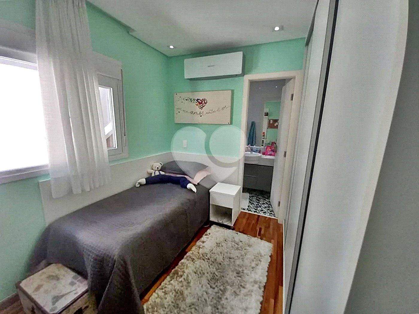 Casa à venda com 4 quartos, sendo 3 suítes,  no condomínio Itatinga 1, São Paulo - SP