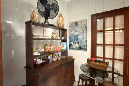 Casa à venda com 3 suítes em Portinho, Cabo Frio, RJ