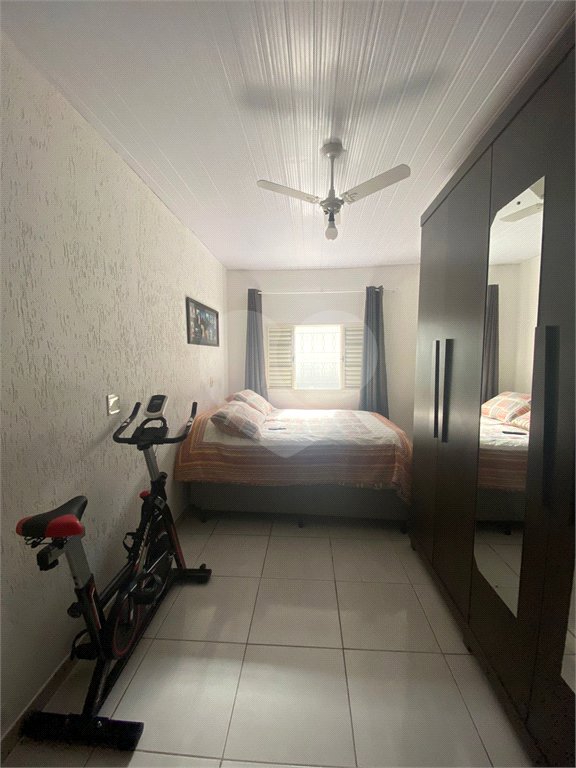 Casa à venda com 2 quartos, sendo 1 suíte, em Jardim Alvinópolis, Atibaia, SP
