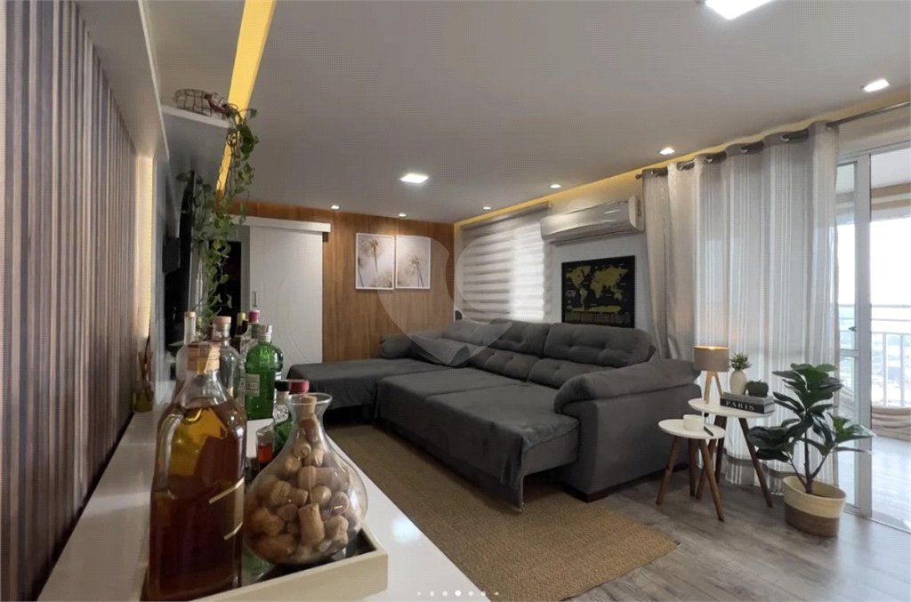 Apartamento à venda com 4 quartos, sendo 2 suítes, em Vila Augusta, Guarulhos, SP