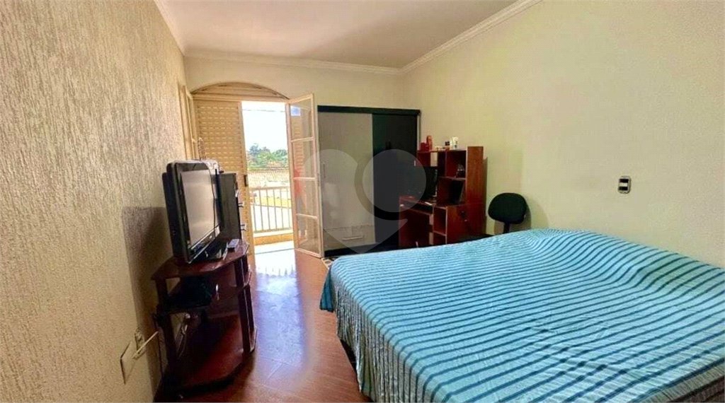 Casa à venda com 3 quartos, sendo 1 suíte, no condomínio San Siro, Jundiaí - SP