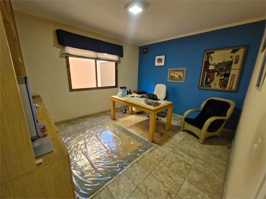 Casa à venda com 4 suítes no condomínio Villa Viana II, Cotia - SP