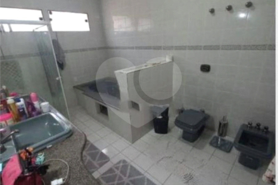 Sobrado à venda com 4 quartos, sendo 3 suítes, em Mandaqui, São Paulo, SP