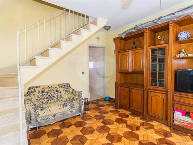 Casa à venda com 2 quartos em Vila Guilherme, São Paulo, SP
