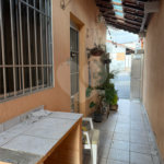 Casa à venda com 2 quartos no condomínio Residencial Bari, Itaquaquecetuba - SP