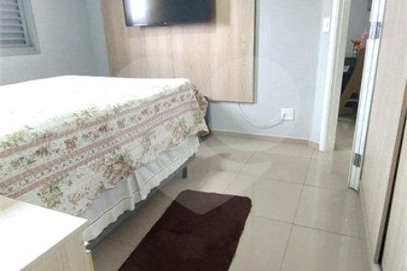 Apartamento à venda com 3 quartos, sendo 1 suíte, em Sítio Pinheirinho, São Paulo, SP