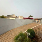 Casa à venda com 3 quartos, sendo 1 suíte, no condomínio Residencial Delle Stelle, Louveira - SP