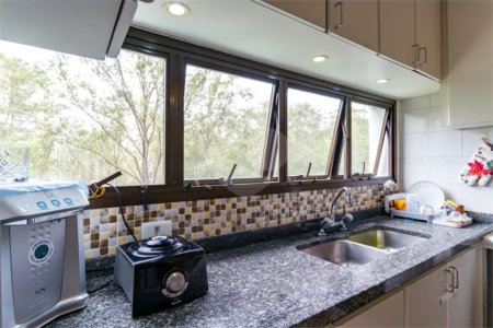 Apartamento à venda com 3 quartos, sendo 1 suíte, em Vila Andrade, São Paulo, SP