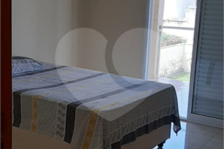 Casa à venda com 3 suítes no condomínio Parque Residencial Shambala 3, Atibaia - SP