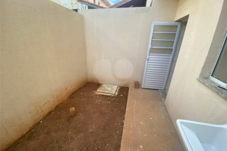 Casa à venda com 2 suítes em Vila Amélia, Poá, SP