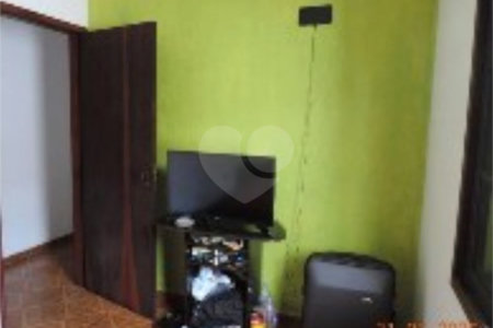 Sobrado à venda com 4 quartos em Vila Ipojuca, São Paulo, SP