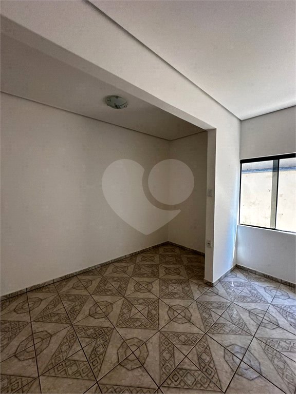 Casa à venda com 2 quartos, sendo 1 suíte,  em Jardim Aeroporto, Ponta Porã, MS