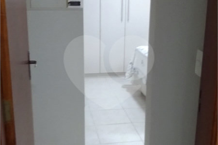 Sobrado à venda com 2 quartos, sendo 1 suíte,  em Jardim Regente, Indaiatuba, SP