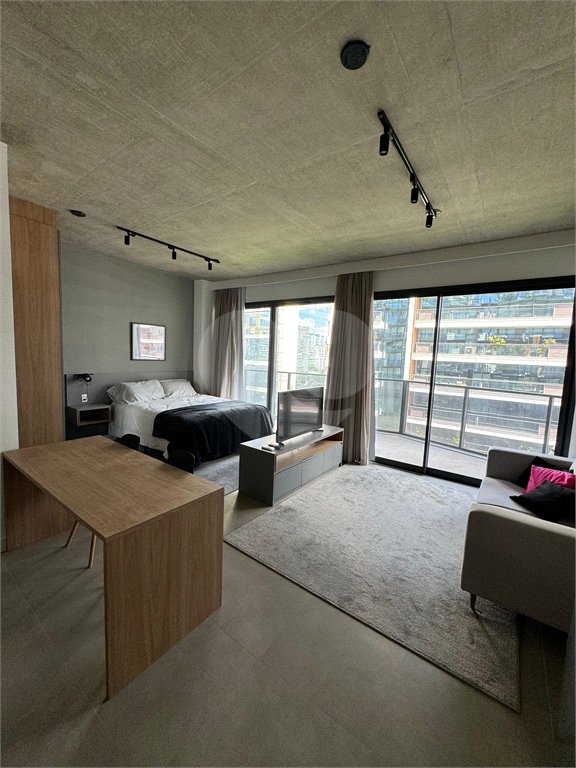Apartamento à venda com 1 quarto em Vila Olímpia, São Paulo, SP