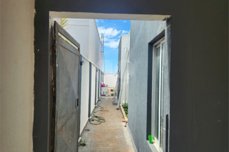 Casa à venda com 3 quartos, sendo 2 suítes, no condomínio Sollares, Araraquara - SP