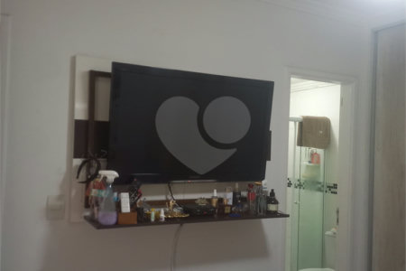 Apartamento à venda com 2 quartos, sendo 1 suíte, em Vila Nivi, São Paulo, SP