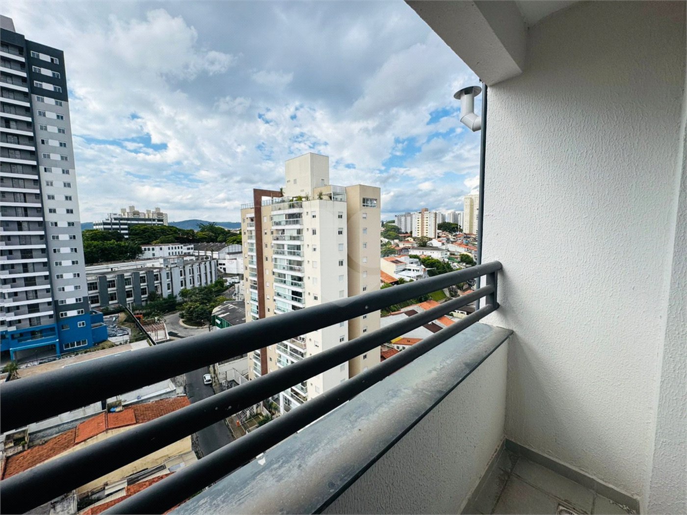 Apartamento à venda com 2 quartos, sendo 1 suíte, em Vila Galvão, Guarulhos, SP