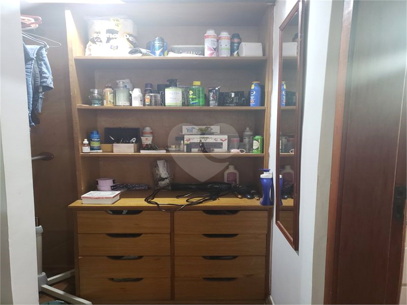 Apartamento à venda com 3 quartos, sendo 1 suíte, em Santo Amaro, São Paulo, SP